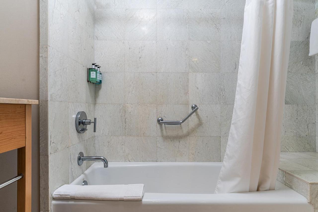 마이애미 비치 Sunny Isles 1Bdr Sea View And Pool 아파트 외부 사진